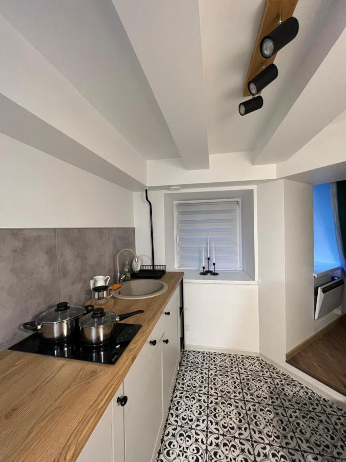 Green Apartment Riga Bagian luar foto